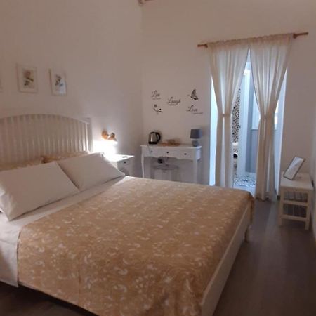 Hotel Il Poggiolo Fiorito Tarent Zewnętrze zdjęcie