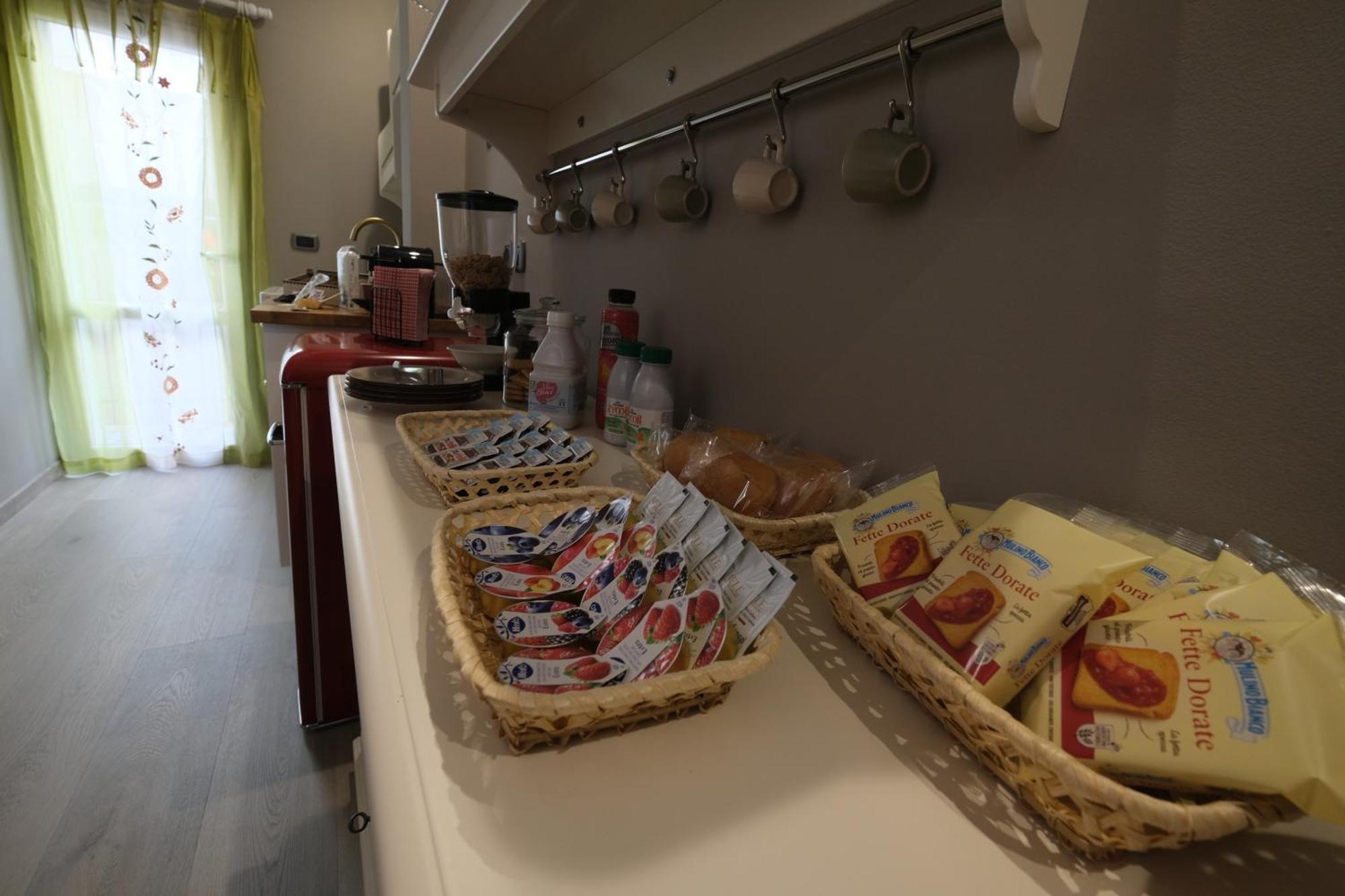 Hotel Il Poggiolo Fiorito Tarent Zewnętrze zdjęcie