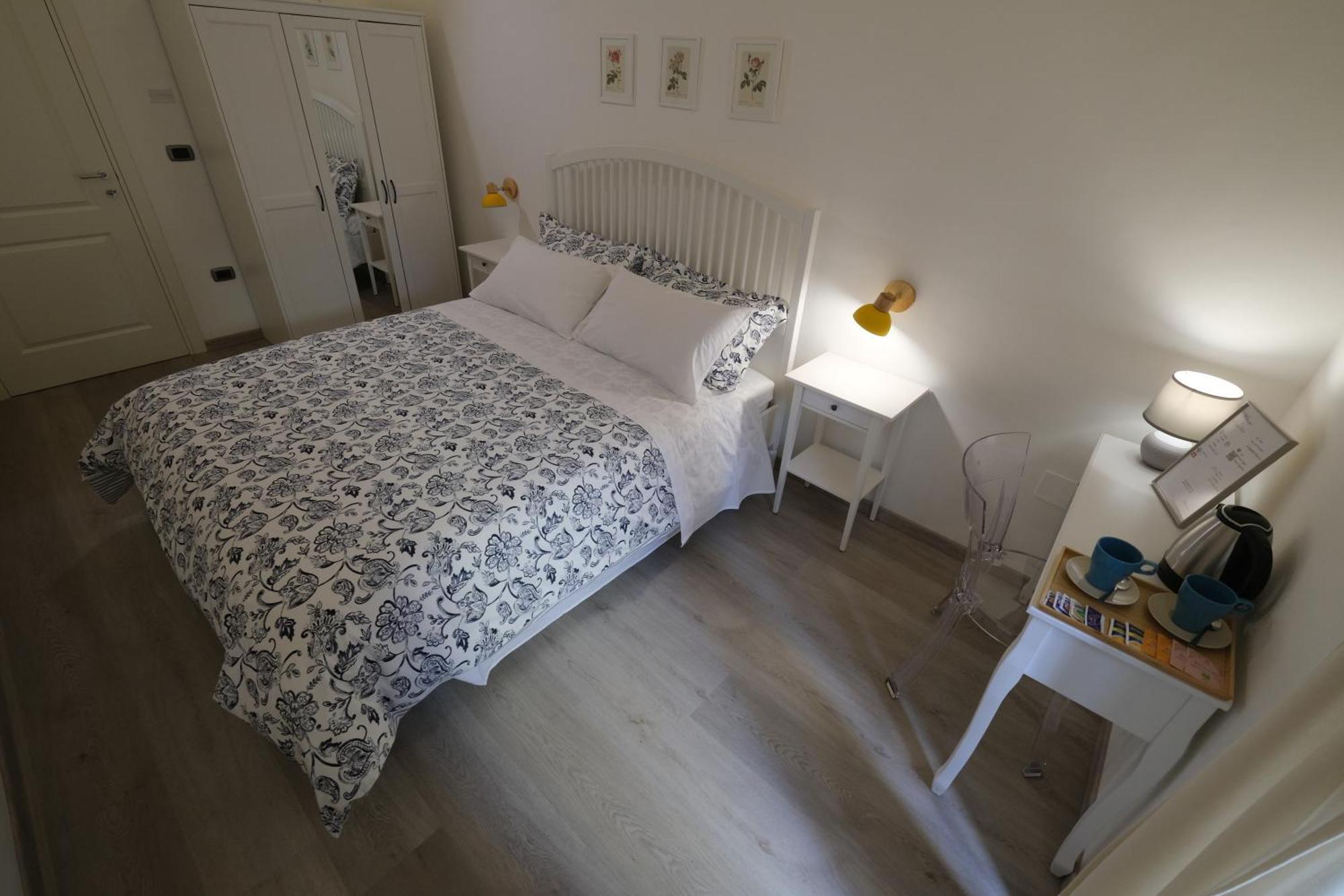 Hotel Il Poggiolo Fiorito Tarent Zewnętrze zdjęcie